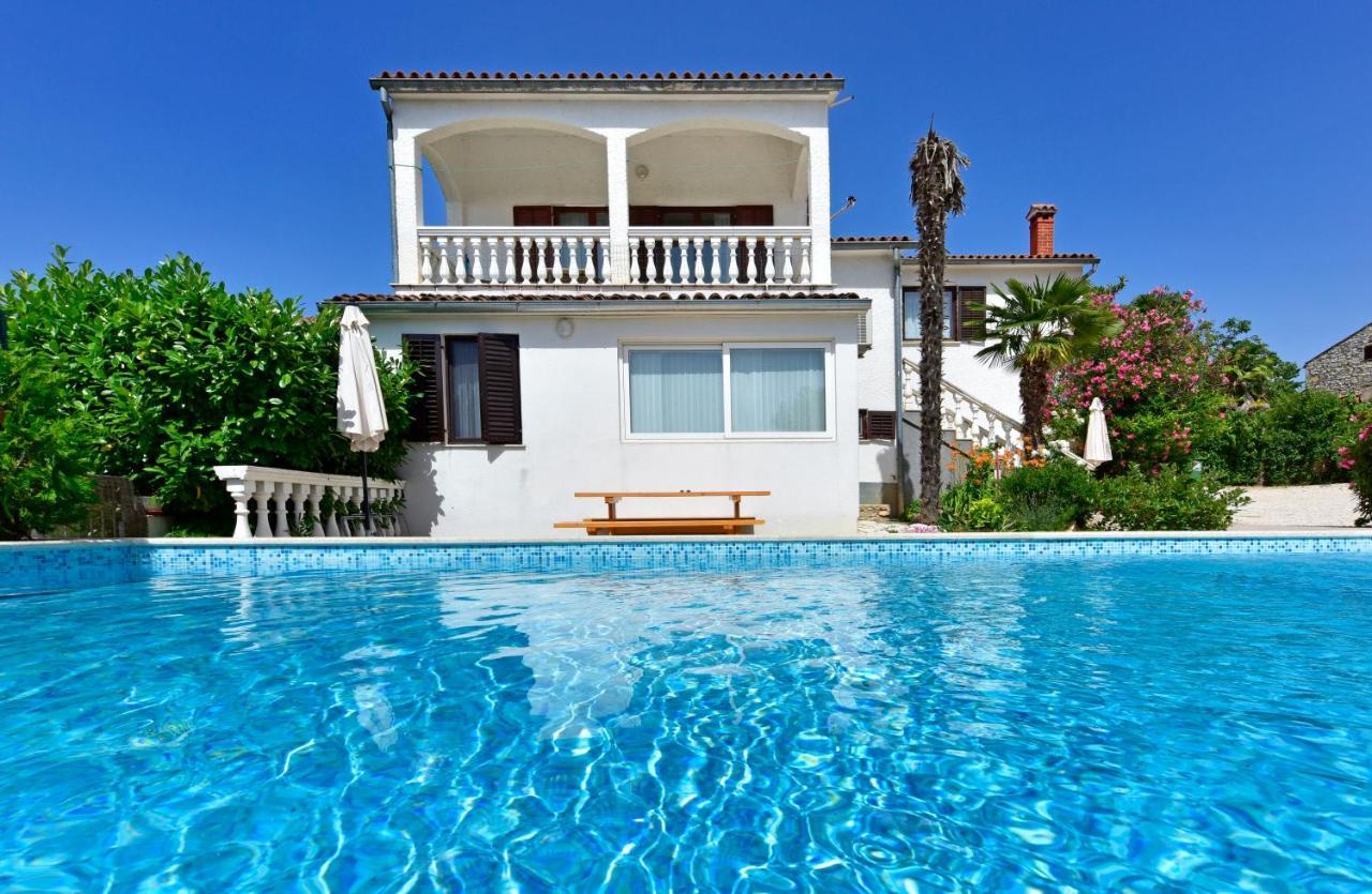 Apartments Ella Porec Exterior photo