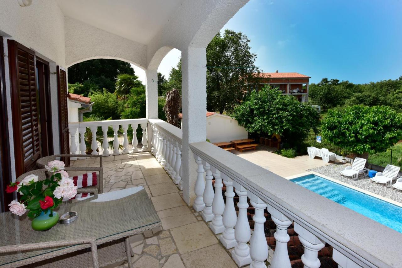 Apartments Ella Porec Exterior photo