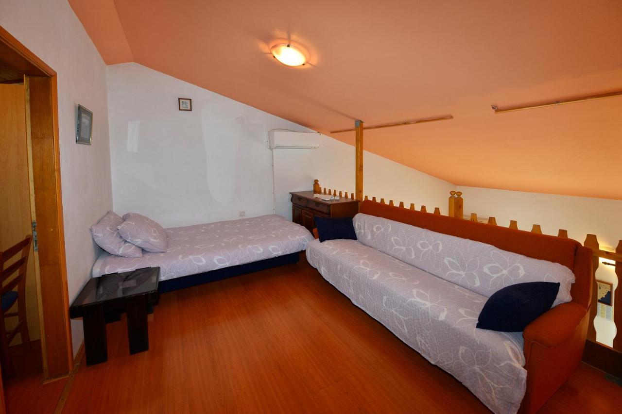 Apartments Ella Porec Exterior photo
